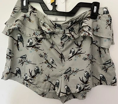 Pantalones Cortos H&M Gris Estampado de Pájaros Poliéster Talla 12 Volantes Foto 1 de 4