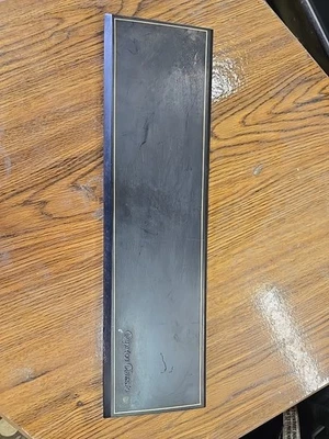 Panel de moldura de tablero clásico Chevrolet Caprice 1978-1984, puerta superior de la guantera Foto 1 de 4