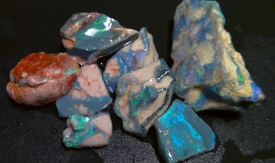 68cts colourful Lightning Ridge opal rough parcel, untouched material + video - image 1 of 3