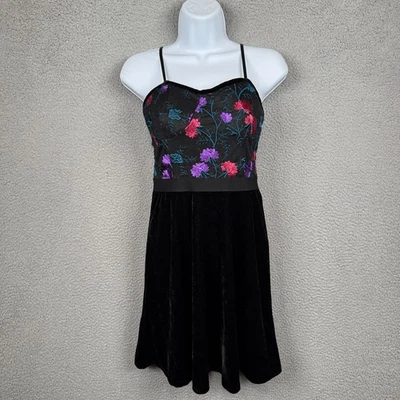 Vestido Francescas Mujer S Negro Floral Terciopelo Hada Oscuro Capricho Babydoll Y2K Foto 1 de 4