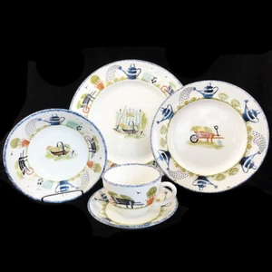 HOLLY COTTAGE by Wood & Sons 5 Piece Place Setting w Soup NEW NEVER USED England - Picture 1 of 12