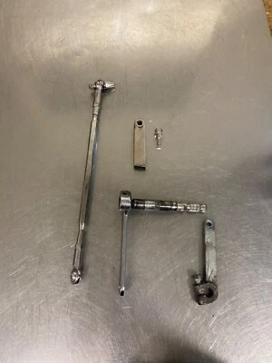 Harley Davidson Road King Classic 2002 kit de acoplamiento ajustable de cambio cromado Foto 1 de 4