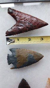 Two Flint Knapped Arrowheads. Red Mohagany Obsidian and Blue Hornstone Chert - Picture 1 of 15