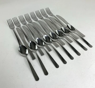 Tramontina Brasil Acero Inoxidable Lote de 24 = 8 Cada NSF 732 Tenedor 731 Cuchillo 736 Cuchara Foto 1 de 4