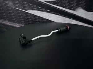 NEW Genuine Mercedes-Benz W202 C-Class Brake Pad Wear Sensor A1405401217 - Picture 1 of 11