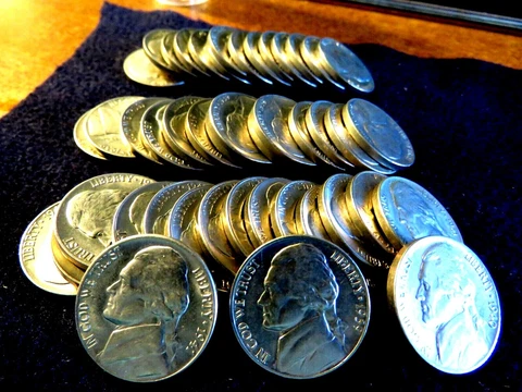 Brilliant Uncirculated 3 Coin Set Better Date Jefferson Nickels: 1939 1940 1941 Cover