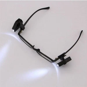 Mini Reading Light Glasses Reading Lamp Eyeglass Clip Lantern Adjustable A1B2 - Imagen 1 de 17