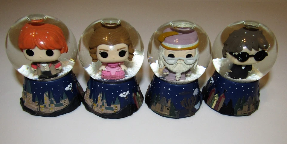 Funko Harry Potter Mini Globo de Nieve Pops Lote de (4) Harry Hermione Ron y Albus Foto 1 de 1