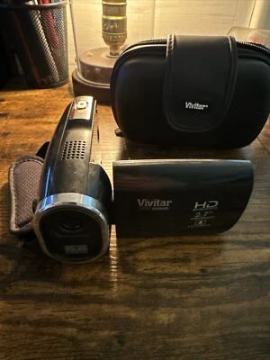 Vivitar DVR949BLK Camcorder - Image 1 of 4