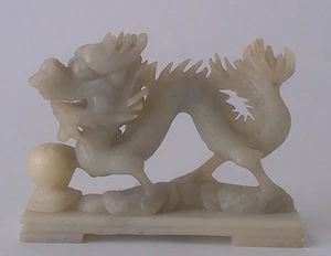 Jade China Dragon - Bild 1 von 3