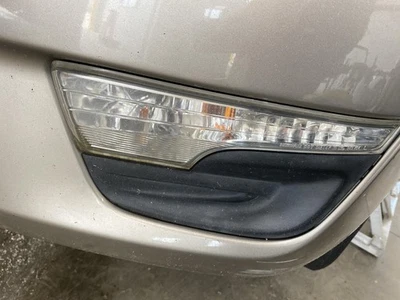 Used Turn Signal / Parking Light Assembly fits: 2015 Nissan Altima Park Lamp-Tur - Image 1 of 4