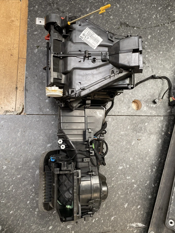 VW GOLF MK5/MK6 2005-2008 CALEFACCIÓN INTERIOR MARTIX CARCASA NÚCLEO Foto 1 de 4