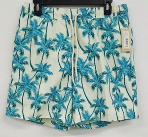 Roundtree & Yorke Caribbean White Blue Palm Men's Swimwear NWT $49.50 Choose Sz - Picture 1 of 3