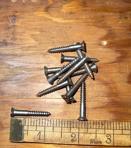 Wood Screws Flat Head Slotted # 8 X 1-1/4 Plain Steel American Old Store Stock Cover