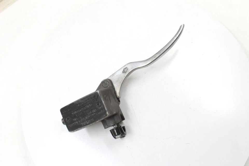 Suzuki GZ250 2003 OEM cilindro maestro de freno delantero Foto 1 de 4