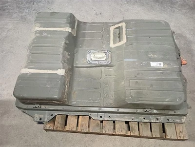 Lithium-ion Battery Pack Warmer From 2012 Nissan LEAF 295B03NA1B 9771982 - Image 1 of 4