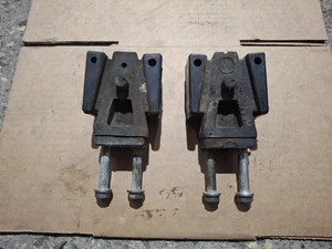 Evinrude Johnson OMC 175 V6 FICHT ETEC FastStrike Rubber Mount Assembly 0434629 - Picture 1 of 1