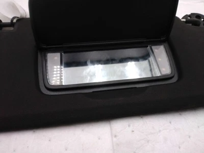 2022 Chevrolet Traverse Blue Used Sun Visor 707439 4DR SUV 61000 Miles Foto 1 de 4