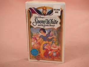 Walt Disney's Snow White and the Seven Dwarfs Masterpiece Collection VHS SEALED - Picture 1 of 8