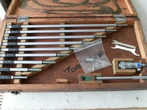 Mitutoyo 2" to 12" inside / bore micrometer - Picture 1 of 5