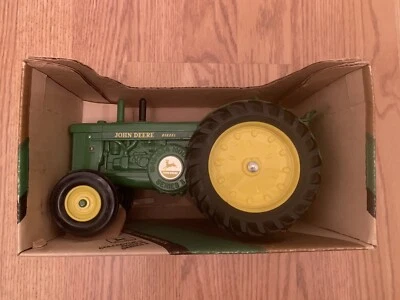 John Deere Model R Diesel Tractor, Collector's Edition Series II, BNIB - Image 1 of 4