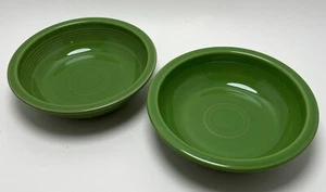2 New Fiestaware Shamrock Individual Pasta Bowl Fiesta Green 32 oz Bowls - Picture 1 of 7