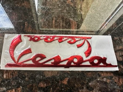 2 letras PIAGGIO "Vespa" capó lateral/placa de pierna 100/150 mm rojo PX 80 125 - Imagen 1 de 3