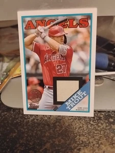 2023 Topps Series One Mike Trout GIOCO USATO BAT Relic 1988 Topps 35° inserto MLB! - Foto 1 di 2