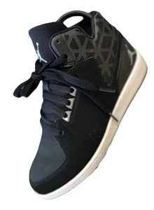 Boy’s NIKE Jordan Shoes 1 Flight 3 BG Hi-Top Black Size 4.5Y - Picture 1 of 11