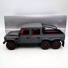 CMF 1:18 Land Rover Defender Flying Huntsman 6x6 RHD 2015 CMF18115 Pick Up Car