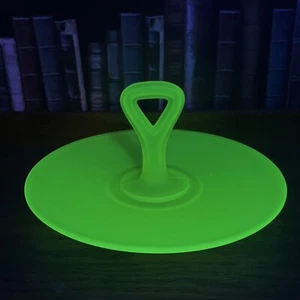 Vtg Green Vaseline Uranium Glass Handled Platter Sandwich Tray Art Deco GLOWS - Picture 1 of 7