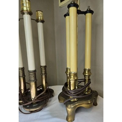 2 Candelabros de Mesa Vintage Bronze Bouillotte Triplo Candelabro Rígido - Imagem 1 de 4