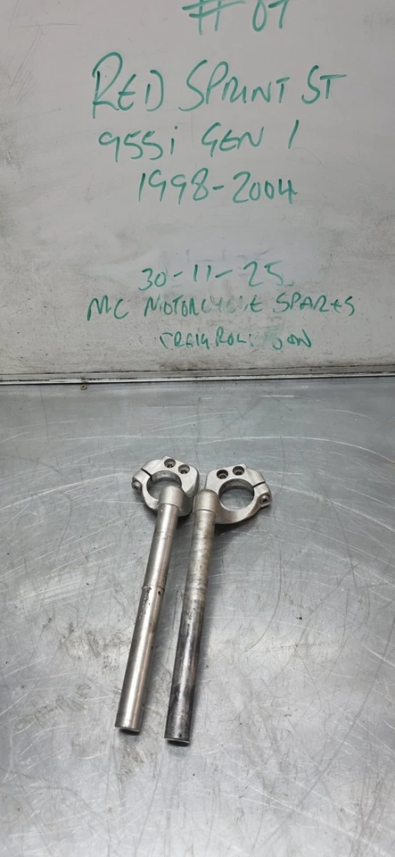 Guidão Triumph Sprint ST Clip Ons 1998 a 2004  - Imagem 1 de 1