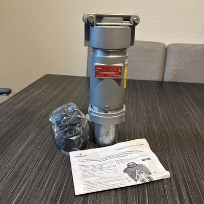 ACP15034DE  Appleton Plug - Image 1 of 4