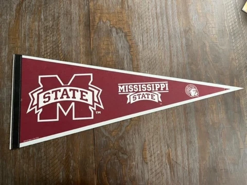 Mississippi State Bulldogs Classic Pennant Cover