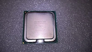 Processore Intel Core 2 Duo E4500 SLA95 2.20GHz 800MHz FSB 2MB Socket LGA775 - Imagen 1 de 1