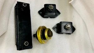 FOR WILLYS JEEP MB CJ2A M38 CJ3A 1941-71 134 ENGINE, TRANS & T-CASE MOUNT KIT - Picture 1 of 2