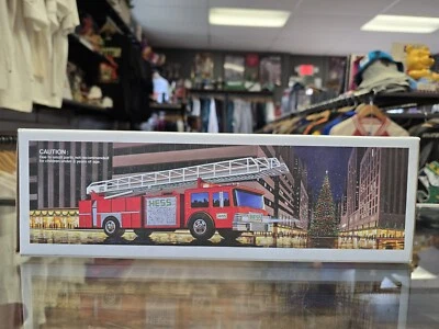 Camión de bomberos de juguete HESS 1986 banco de colección nuevo en caja no sellado Foto 1 de 4