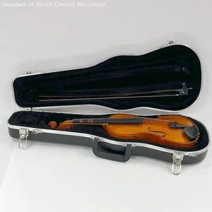 Strunal 3/4 Size Violin Made in Luby, Czech Republic - Picture 1 of 5