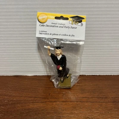 Винтаж 2002 - Wilton Female Graduate - украшение для выпускного торта блондинка новая из старых запасов - Изображение 1 из 4