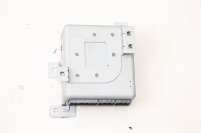 Centralina carrozzeria SsangYong REXTON 8713008101 02-2006 - Immagine 1 di 3