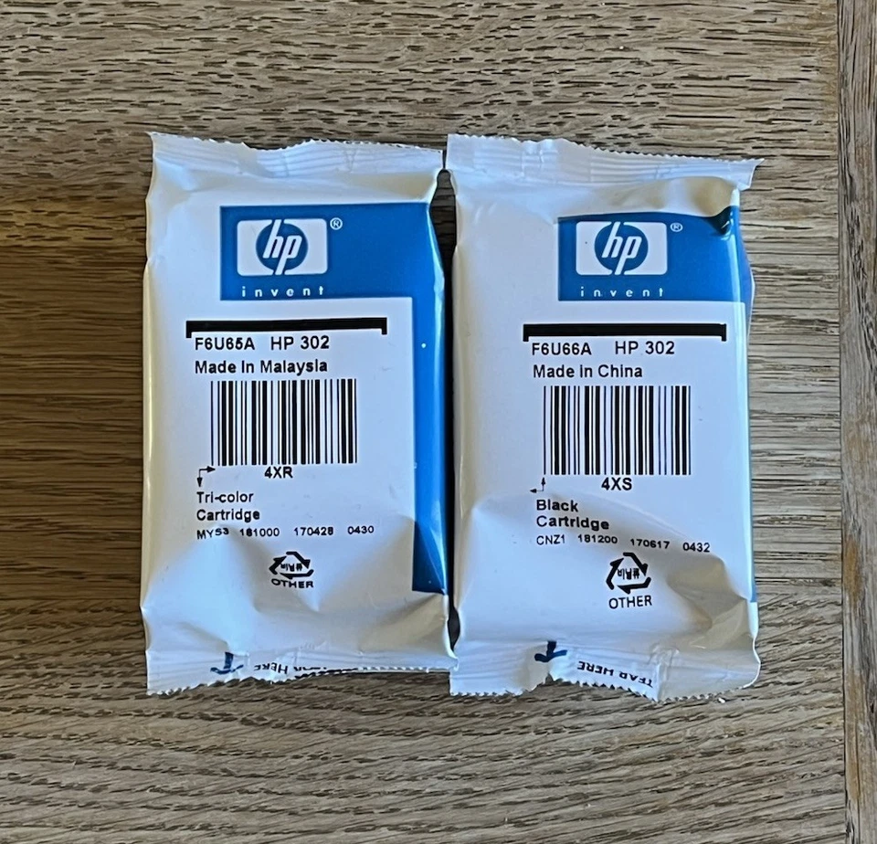 HP 302 Black and Colour Ink Cartridge Combo Pack - X4D37AE - Image 1 of 1