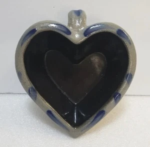 Vintage 1995 Rowe Art Pottery Works Heart Shaped Bowl Dish W/ Handle Stoneware - Picture 1 of 12