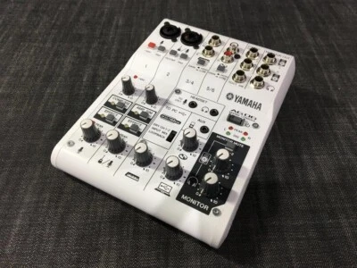 Yamaha AG06 6-Channel Digital Mixer White Good GP - Image 1 of 4