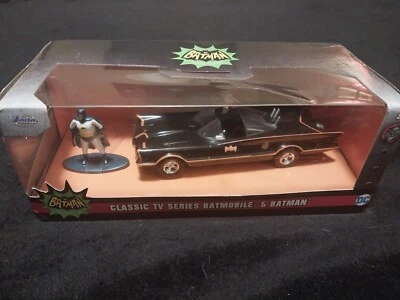 New Jada Toys Classic TV Series 1966 Batmobile & Batman 1:32 Scale Diecast  - Image 1 of 4