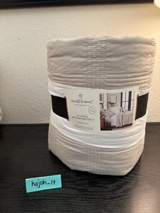 Hearth & Hand 53699776 Solid Texture Stripe Quilt Full/Queen - Beige - Picture 1 of 7