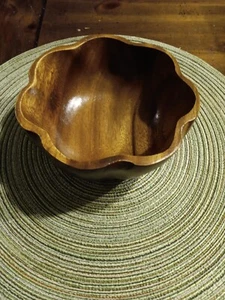 Vintage Wood Bowl Round Scalloped Edge Philippines MCM - Picture 1 of 9