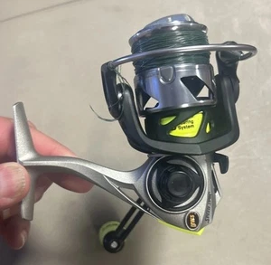 Lews Spinning Reel Xsj-10 Nice Real Perfect For Bass Or Crappie - Picture 1 of 6