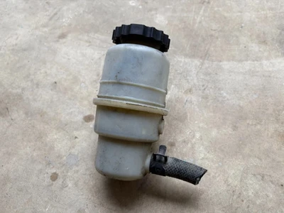 OEM, 2012-2015 Jeep Grand Cherokee 3.6L Power Steering Fluid Reservoir Bottle - Image 1 of 4