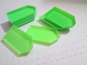 LOT OF 16 Green Plastic Diamond Painting Trays,3.5inches x 1.9inches Green 16pcs - Picture 1 of 1
